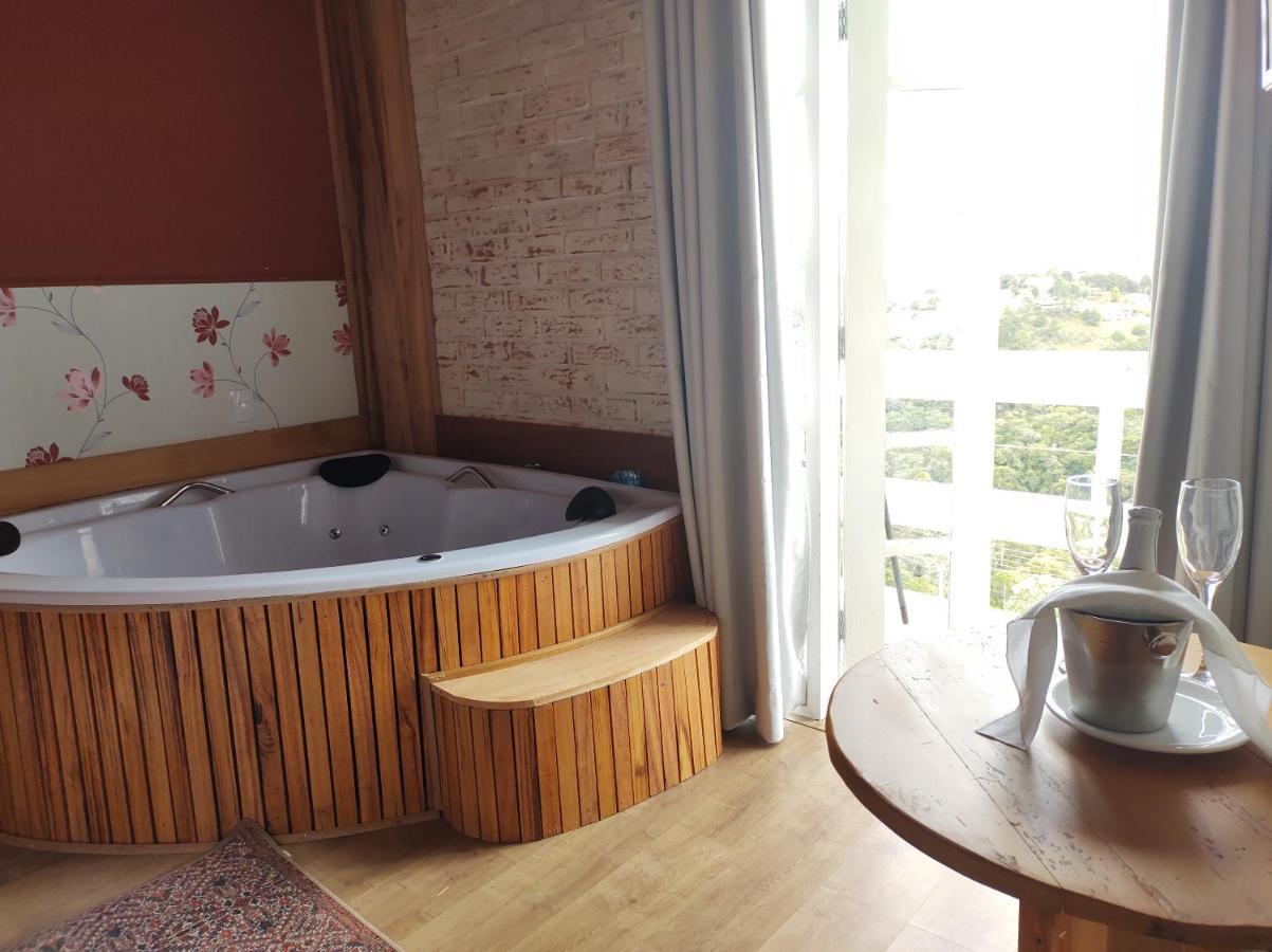 Pousada Casa Pinha 3*