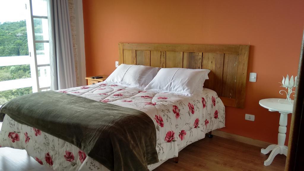 Pousada Casa Pinha 3*